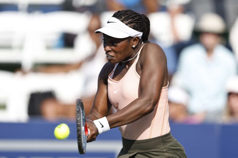 Stephens, Pliskova win opening matches at San Diego Open