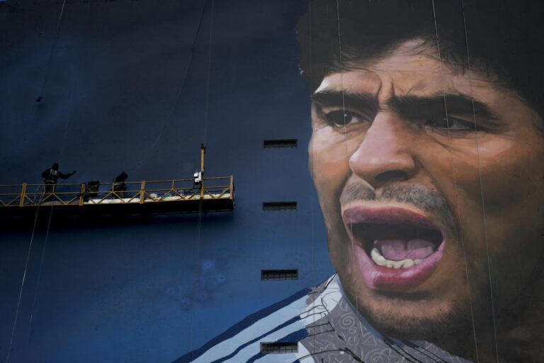 Maradona’s 1986 World Cup final shirt returns to Argentina