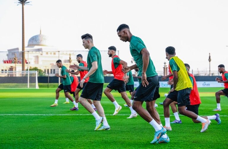 Saudi captain Al-Faraj back in training, keeper Al-Qarni undergoes knee scans