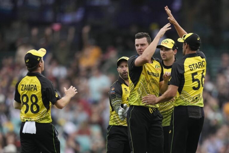 Kiwis upstage defending champion Australia in T20 World Cup