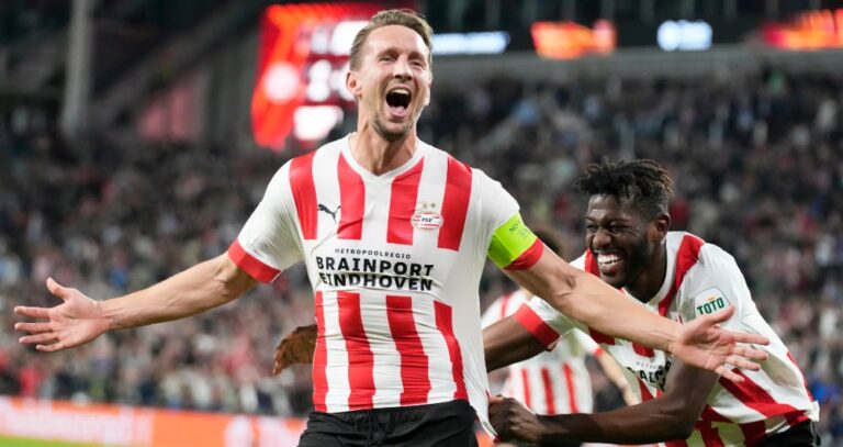 PSV beats Arsenal 2-0, Real Betis reaches round of 16 in Europa League