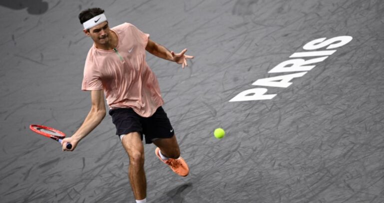 Fritz wins in Paris to remain in hunt for ATP Finals spot