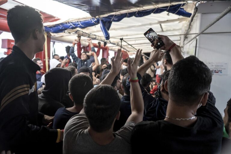 France and Italy tense, deal to help asylum-seekers breaking