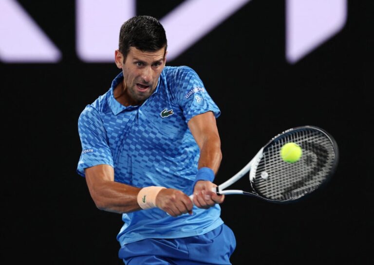 Novak Djokovic gets warm Australian Open welcome, then wins