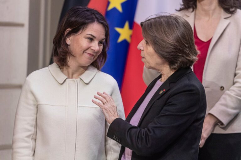 Germany would not block Poland from sending tanks to Ukraine, says FM Baerbock