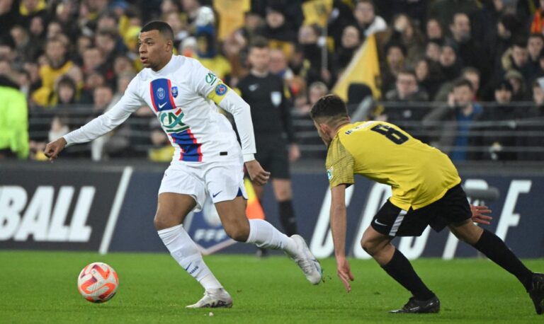 World Cup star Mbapp? gets 5 goals for PSG in French Cup win