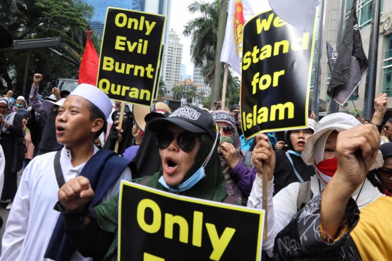 Indonesian Muslims protest Quran burning in Sweden