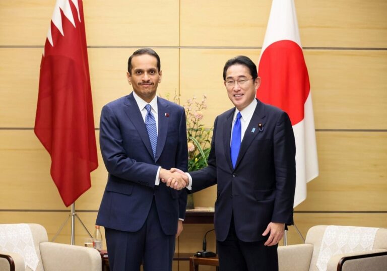 Qatar Deputy Prime Minister discusses bilateral cooperation with Japan’s Kishida