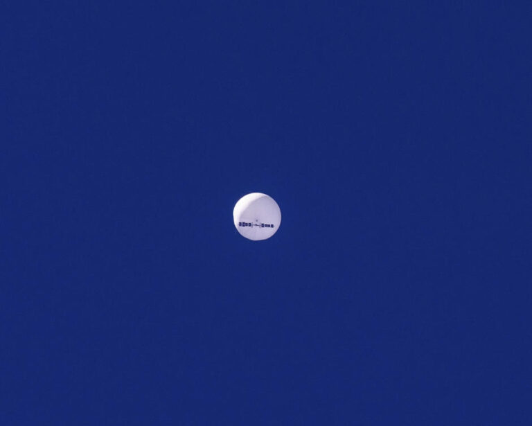 Republicans criticize Biden for waiting to shoot down Chinese balloon