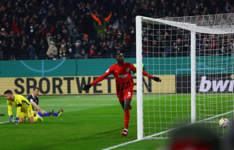 Frankfurt come back to beat Darmstadt 4-2 in German Cup