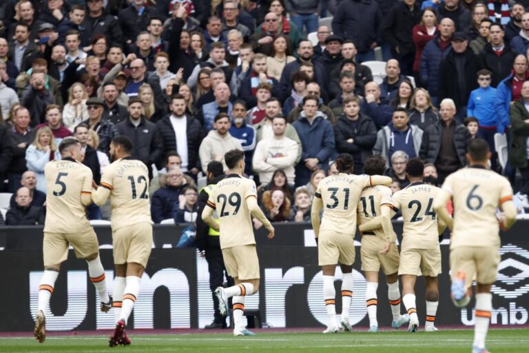 Jo?o F?lix scores 1st Chelsea goal in 1-1 draw with West Ham