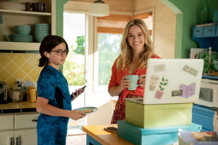 Review: ‘Your Place or Mine’ fails to reignite the rom-com movement