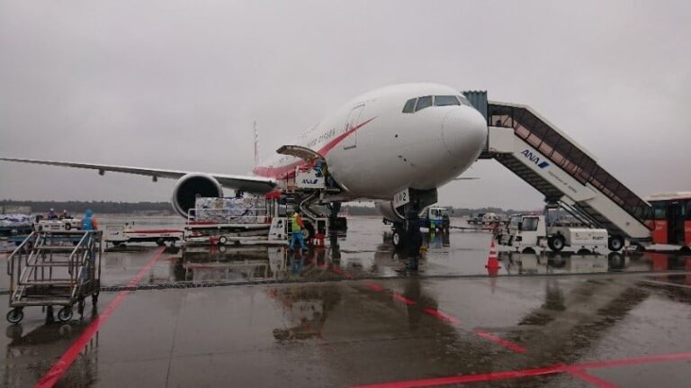 Japan’s defense aircraft sends relief supplies to Turkiye