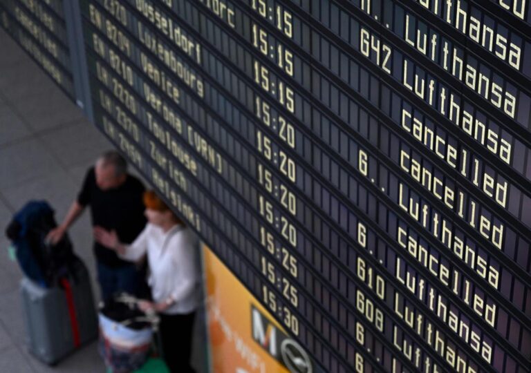 Lufthansa IT failure strands thousands of passengers worldwide
