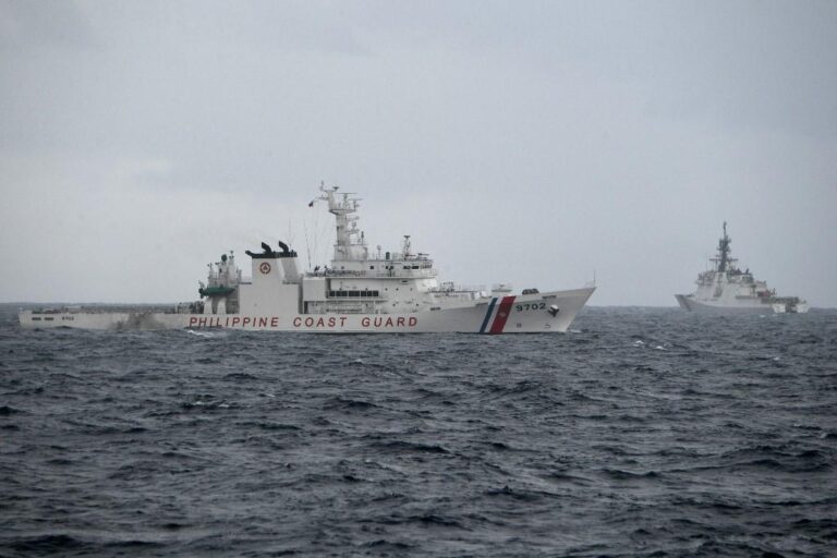 Philippines, US discuss joint coast guard patrols in South China Sea