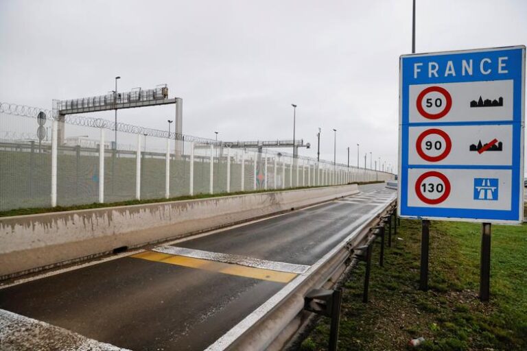 UK couple and accomplice hid Iraqis in sofas in smuggling operation