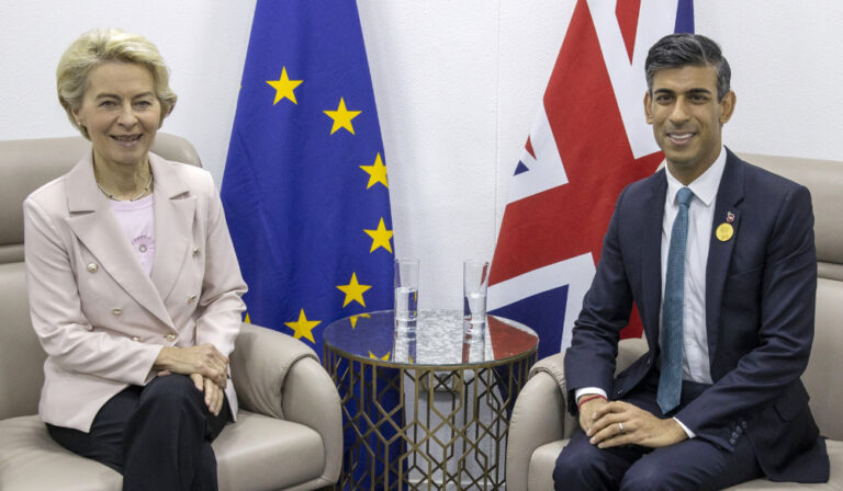 UK and EU leaders to meet amid hope of Brexit trade spat fix