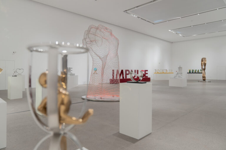 Italian artist Lorenzo Quinn gets hands-on at UAE exhibition