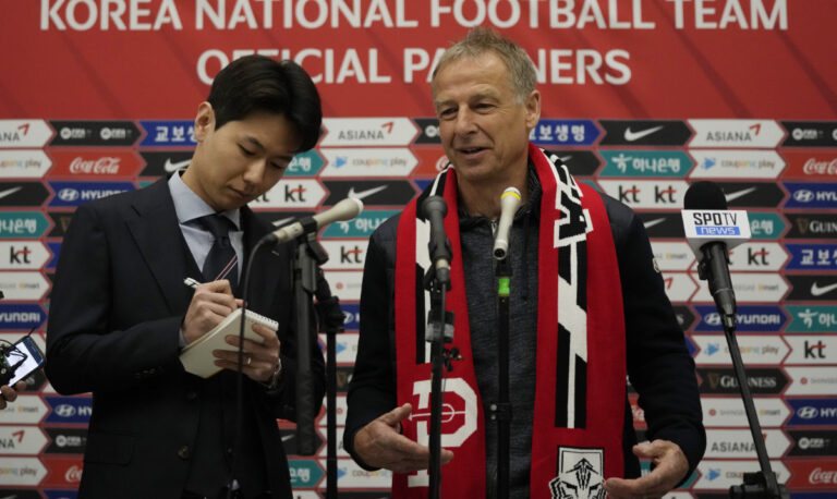 Klinsmann arrives in South Korea, targets Asian Cup title
