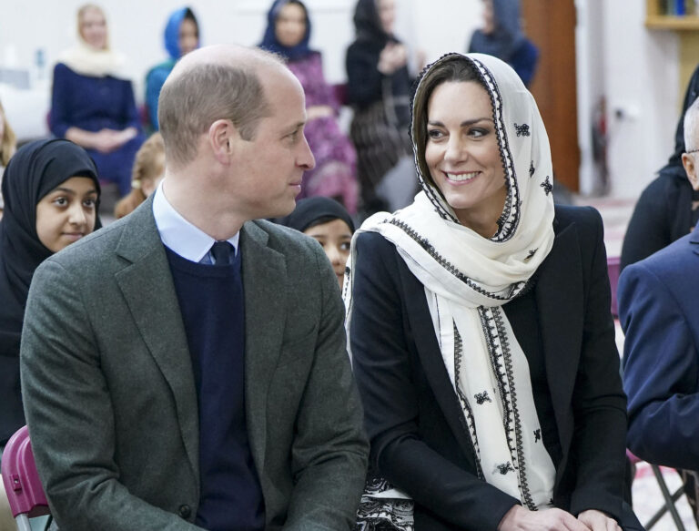 British royals praise Muslim community efforts to raise funds for earthquake victims