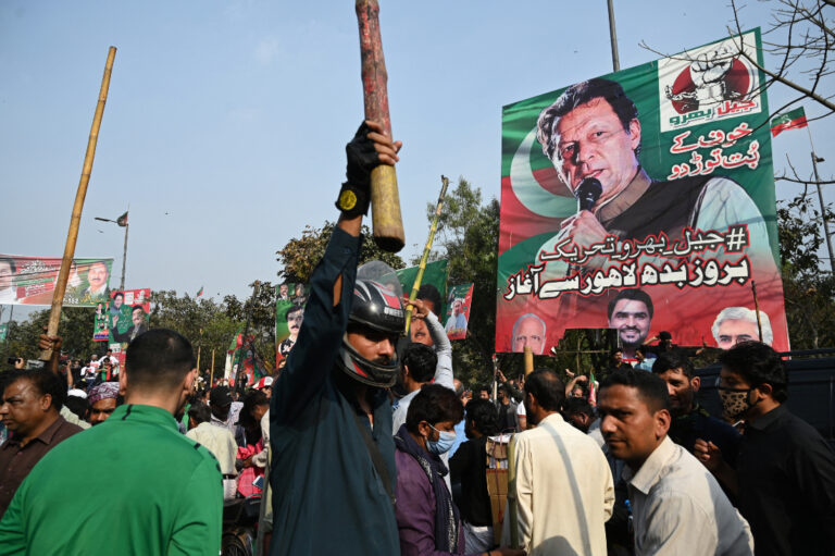 Pakistan court postpones police operation to arrest Imran Khan