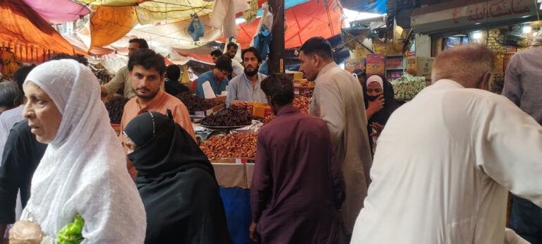 Inflation, flood destruction hike date prices in Pakistan as Ramadan begins