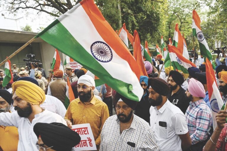 India police seek Sikh leader, arrest separatist supporters
