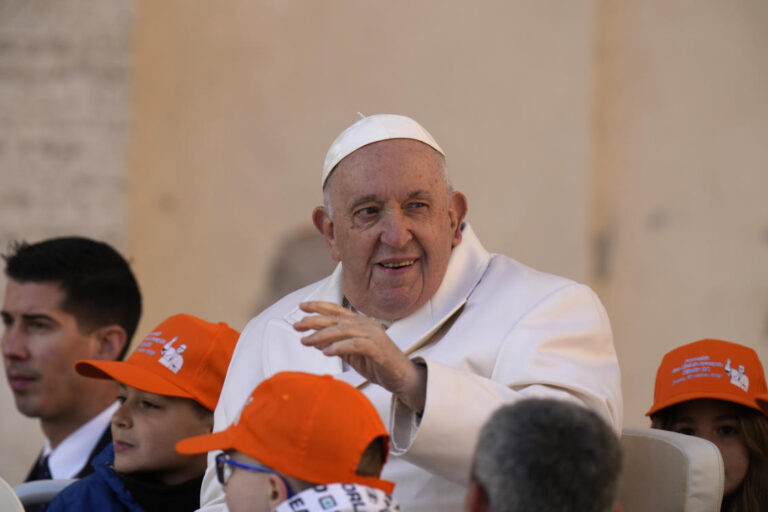Pope Francis set to leave hospital, attend Easter service, Vatican says