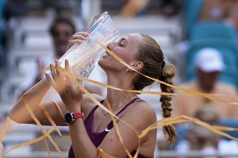 Kvitova wins Miami Open, beating Rybakina